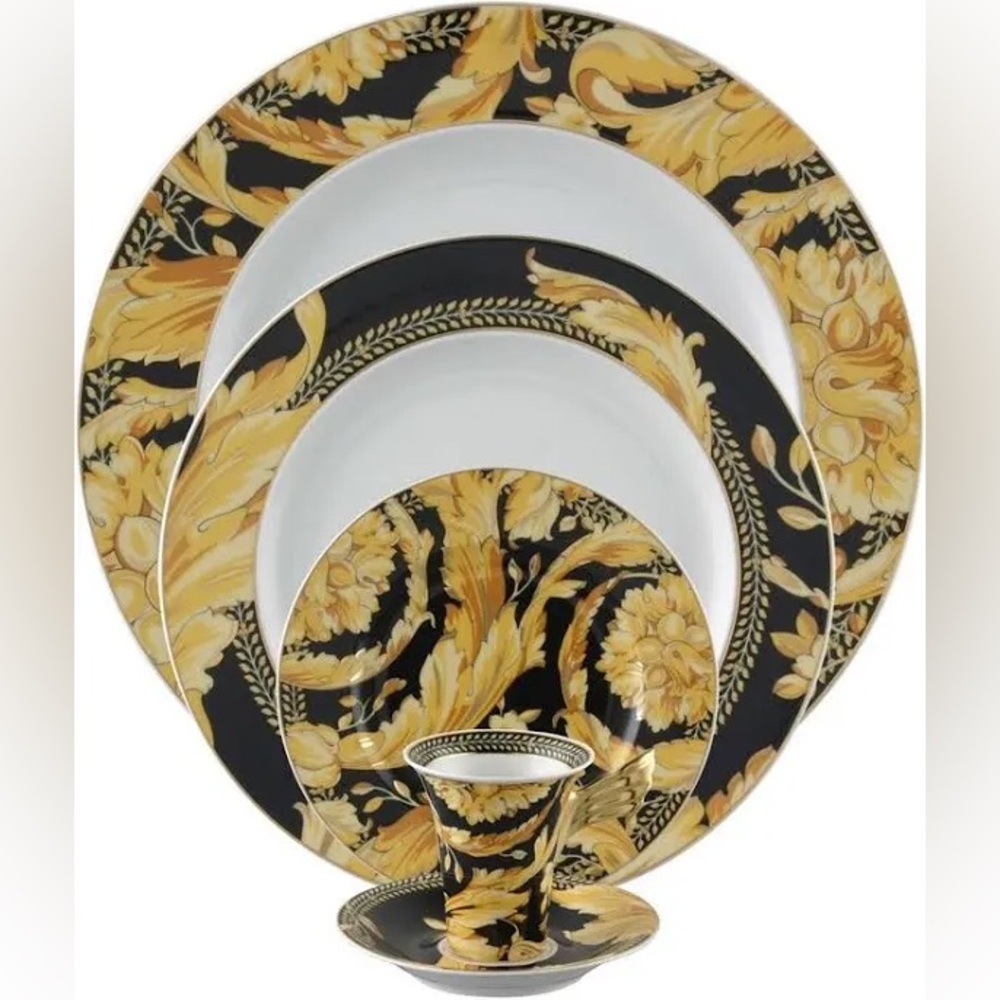 Versace Vanity Dinnerware Set - Brand New